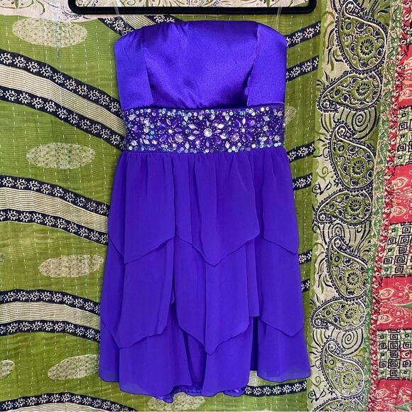 FINAL OFFER NWT Sequin Hearts Purple Bejeweled Strapless Cocktail Dress Size 7 - Picture 1 of 15